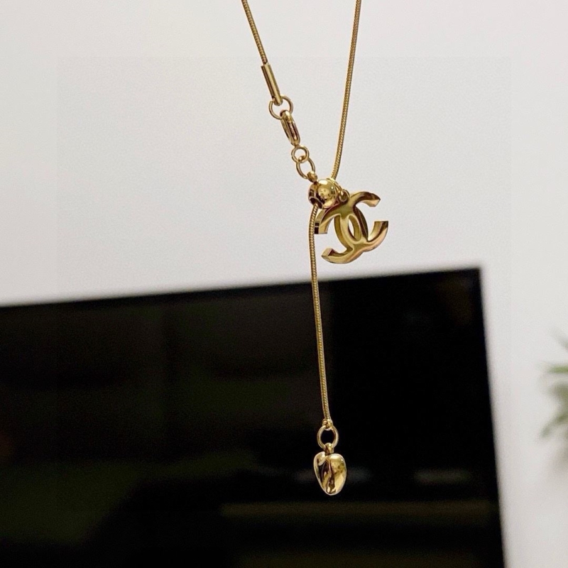 Ch**el necklaces